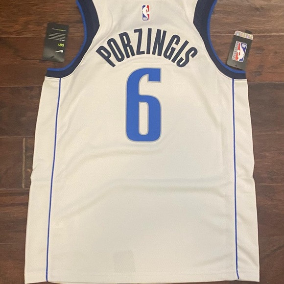 Nike Jersey Dallas Mavericks #6 - Picture 2 of 2